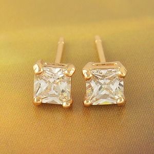 14k gold stud earrings
