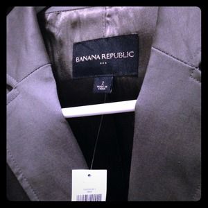 REDUCED!!🎉🎉 NWT gray Banana Republic suit jacket