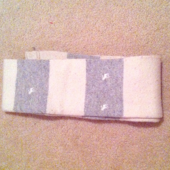 Authentic abercrombie scarf