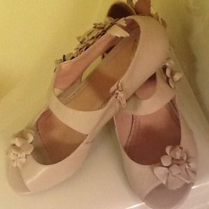 Luisa Shoes