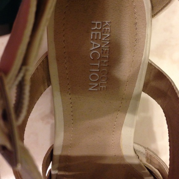 Wedge Sandals - Picture 3 of 4