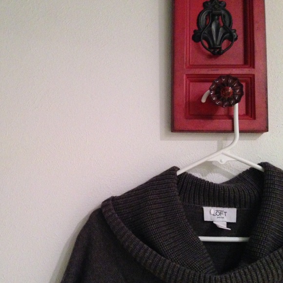 Anne Taylor Loft Grey Sweater Dress SP - Picture 1 of 2