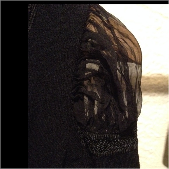 💜Keeping💜Roberto Cavalli Sheer shoulder Sweater - Picture 2 of 4