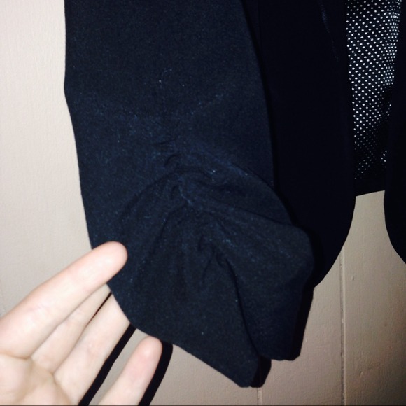 Wet Seal Black Blazer - Picture 2 of 4