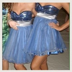 Blue/purple short puffy homecoming dress!