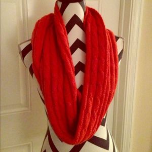 Orange cable-knit scarf