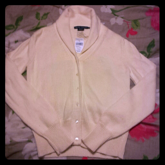 WOMEN'S POLO SHAWL SWEATER (NWT)