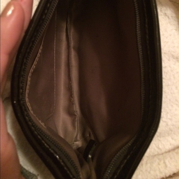 PRICE CUT ✂️Coach Madison OP Art Wristlet - Picture 3 of 4