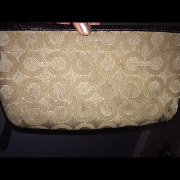 PRICE CUT ✂️Coach Madison OP Art Wristlet - Picture 4 of 4