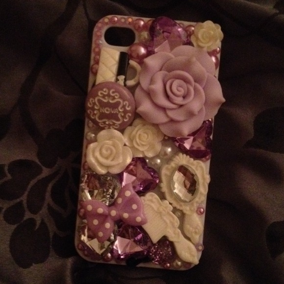 iPhone 4 case - Picture 2 of 3