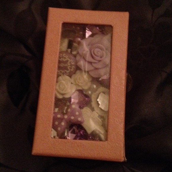 iPhone 4 case - Picture 3 of 3