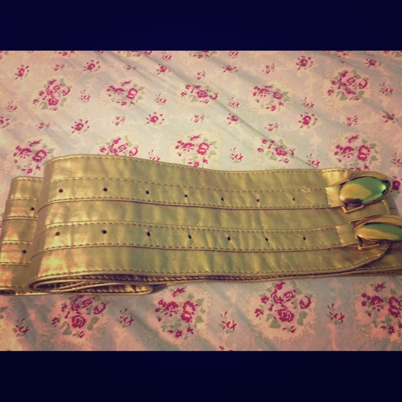 Gold belt