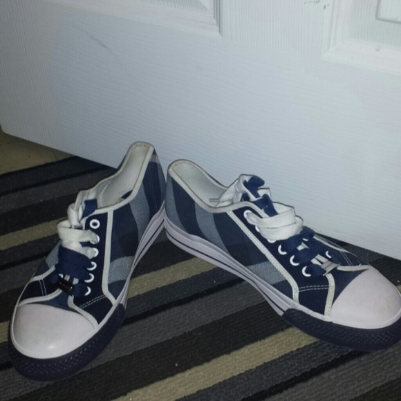 Burberry sneakers