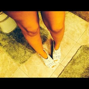 Arden B. Wood-bottom Wedges