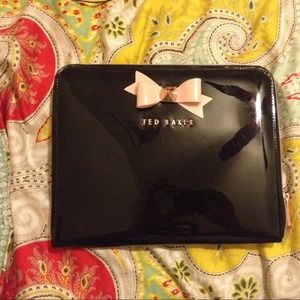 Brand new ted baker ipad case, w/ rose gold zipper