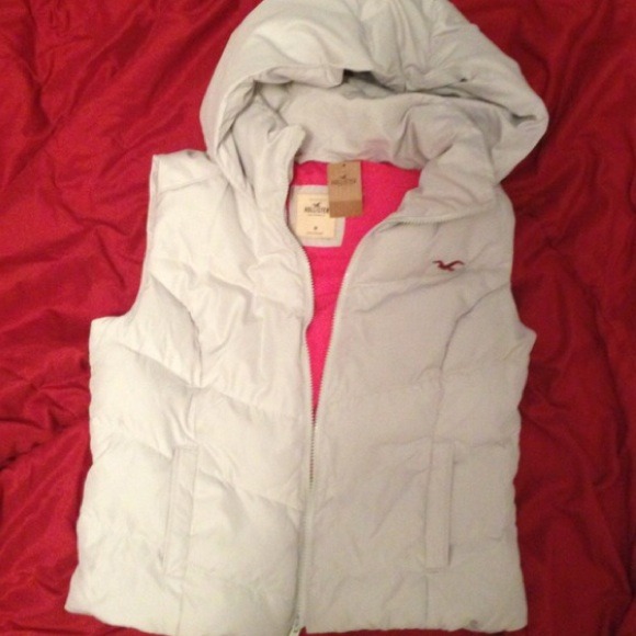 Hollister vest