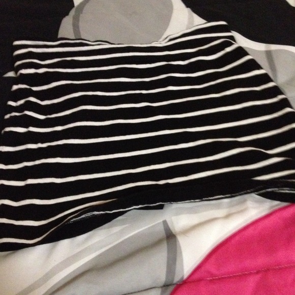 f21 stripe mini skirt 🔴sold🔴