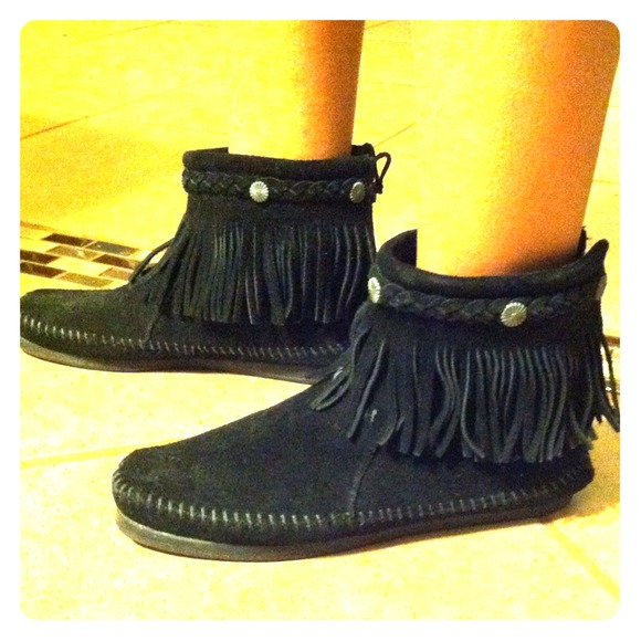 Leather Minnetonka Boots ON HOLD