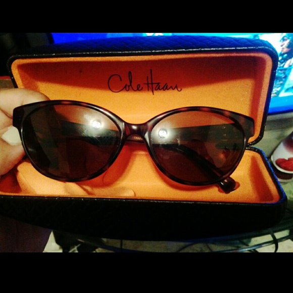 Cole hann sunglasses