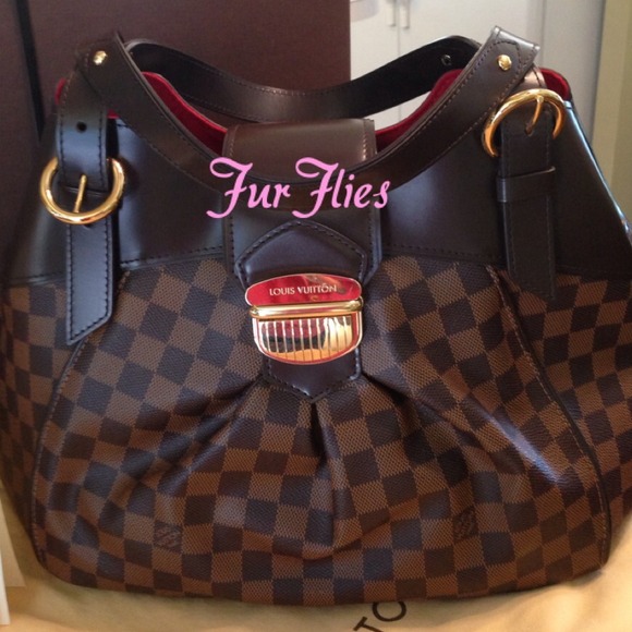 💕💖SOLD ON CL💖💕 🍒 LV Sistina GM🍒 - Picture 4 of 4