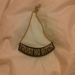 FREE W PURCHASE OF ADDTL ITEM Trust none necklace