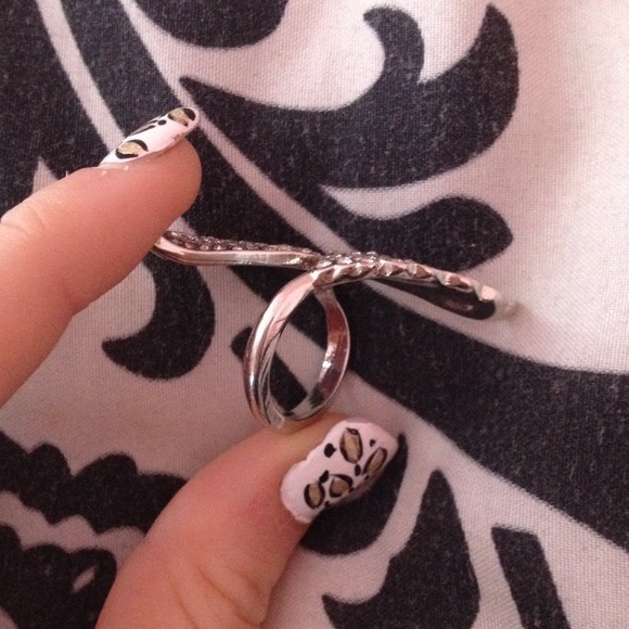 👼ANGEL WINGS RING👼 - Picture 2 of 3