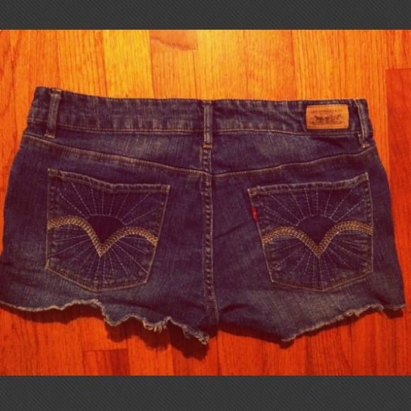 Levi Shorts