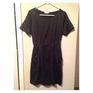 ◼️◽️Little Black Dress◽️◼️