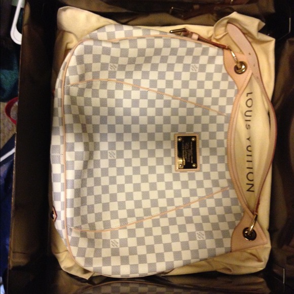 LV Galliera 📌SOLD📌😃