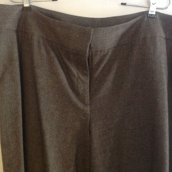 🌟🌟 Ann Taylor Beautiful Herringbone Wool Pants