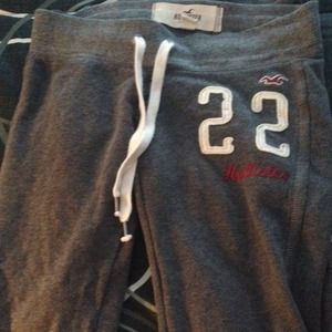 Grey Hollister Sweatpants 💕