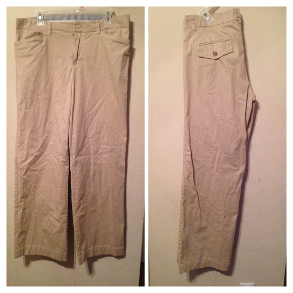 🔸🔹Beige/Khaki color slack pants🔹🔸
