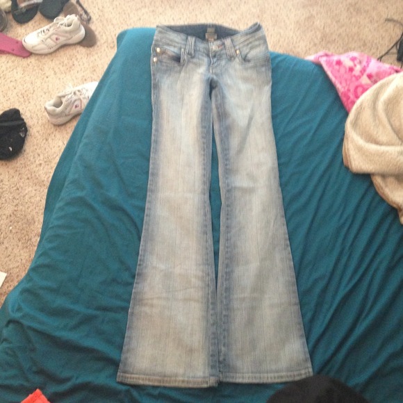 H2J Production jeans