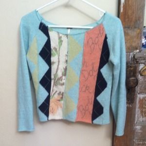 Super cute free people sweater