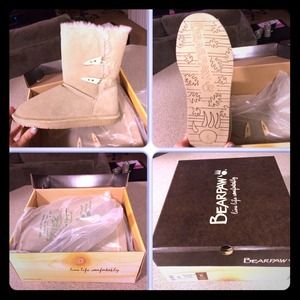 --SOLD--Abigail Bearpaw Boots in camel