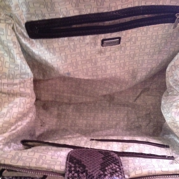 It's real snake skin cost me 200 - Picture 2 of 4