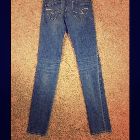 American Eagle skinny jeans.