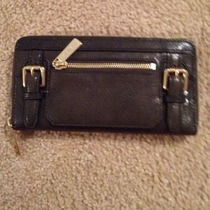 MK KORS WALLET OLIVE COLOR
