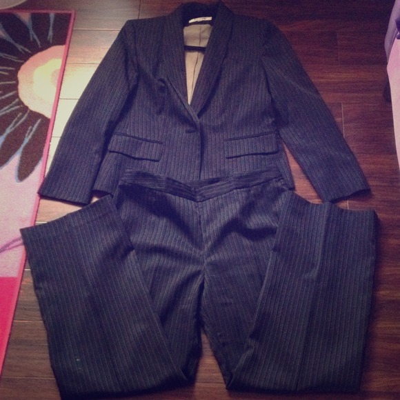 Dark blue striped business pant suit. Size 10 P