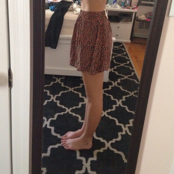 *showing - Picture 2 of 2