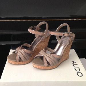 Aldo Benck wedge sandal
