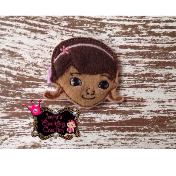 Doc Mcstuffin Hair clip