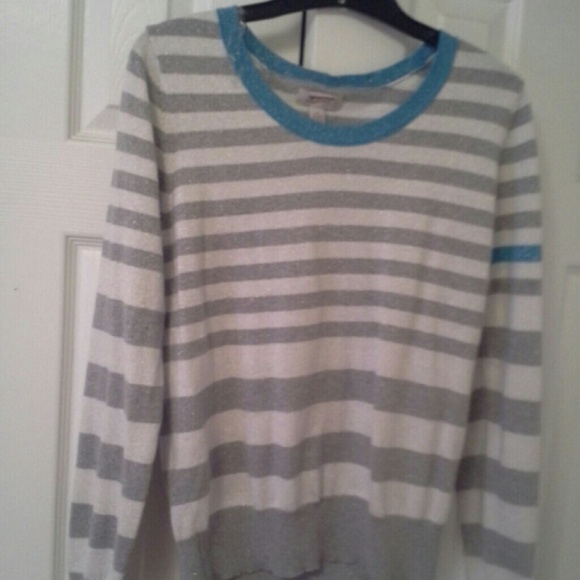 $$$Blue , grey & white sparkly Arizona sweater