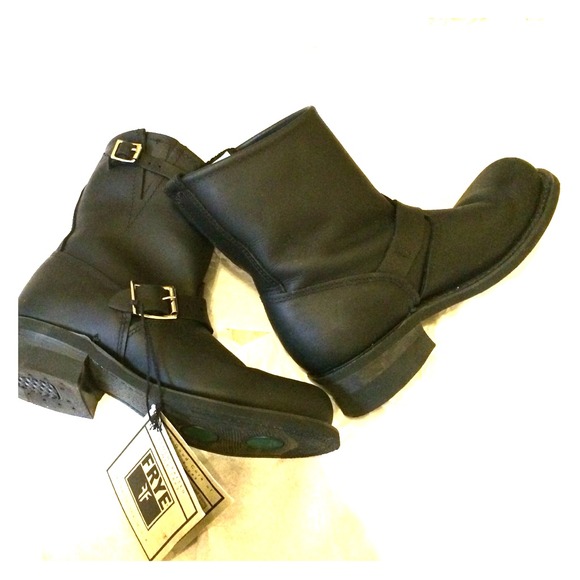 Frye Engineer 8R Boot Size 8