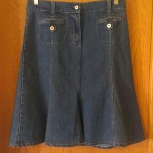 Reduced!!! Flared bottom denim skirt