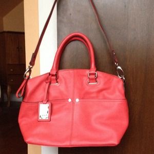 Tignanello handbag n matching keychain