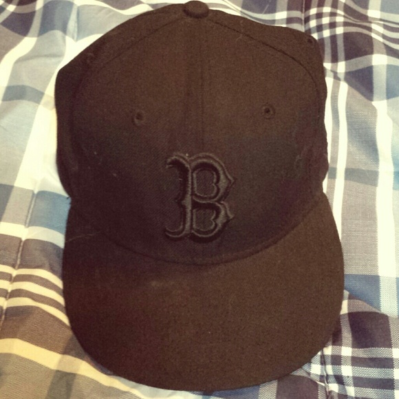 Black Boston Red Sox Hat