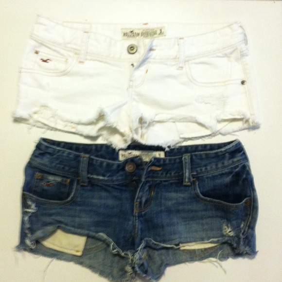-SOLD-lot of 2 Hollister shorts