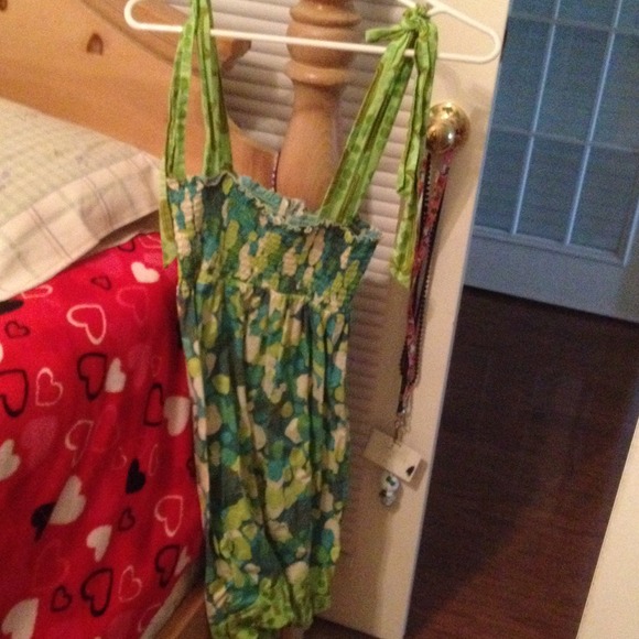 Dress - Picture 1 of 2