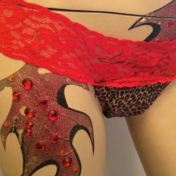 Triangle top Bikini - Picture 4 of 4